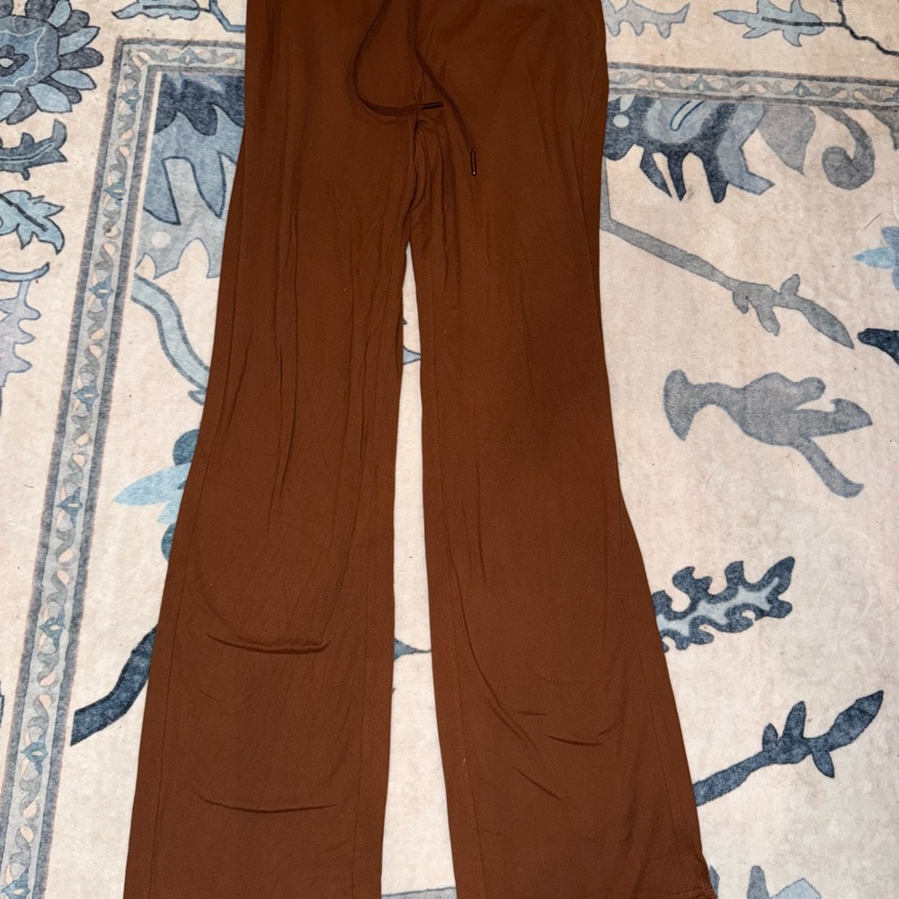 Lululemon Athletica Brown Straight Leg Pants
